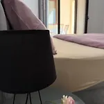 Ana *