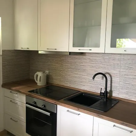 Ana Apartment