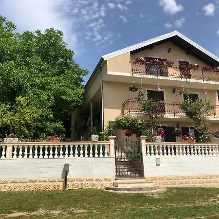 Apartment Ana