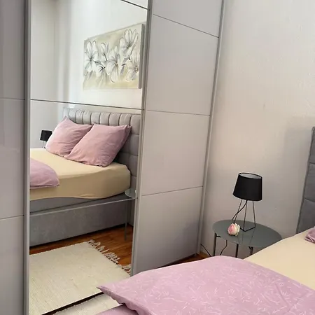 Apartment Ana Vrlika